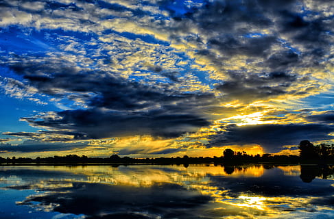 landskab, solnedgang, laguna, vand, sky - himmel, afspejling, himmel, skønhed i naturen, scenics - natur, ro, sø, rolig scene, natur, dramatisk himmel, idyllisk, ingen mennesker, silhuet, udendørs, træ, havnefronten, multi farvet, 5K, CC0, offentligt domæne, royaltyfrie