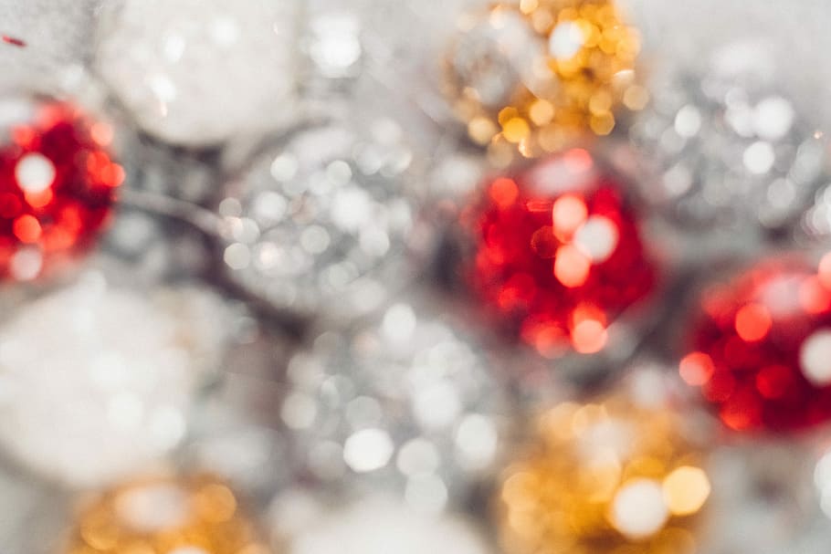 tæt på, Foto, rød, hvid, ornamenter, lys, briks, guld, sølv, jul, ferie, fest, dekoration, ferie - begivenhed, baggrunde, skinnende, belyst, juledekoration, ingen mennesker, sløret, abstrakt, vinter, belysningsudstyr, begivenhed, natur, kopiere plads, kold temperatur, sølvfarvet, abstrakte baggrunde, Stærkt oplyst, jul ornament, 5K