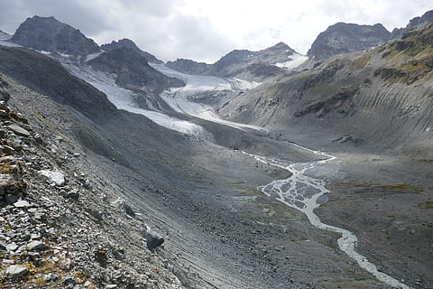 Berge, Gletscher, Licht, alpin, Schweiz, Natur, Schnee, Wanderschuhe, Österreich, Wandern, Wolken, Panorama, Himmel, Schneelandschaft, hoher Gletscher, Landschaft, Rock, Eis, Gipfel, Massiv, Tirol, Steine, schneebedeckt, Berg, Szenen - Natur, Umgebung, Schönheit in der Natur, Gebirge, Ruhe, Tag, Nicht-städtische Szene, wolke - himmel, keine Leute, ruhige Szene, Reise, Land, Rock - Objekt, solide, draußen, 5K, CC0, gemeinfrei, lizenzfrei