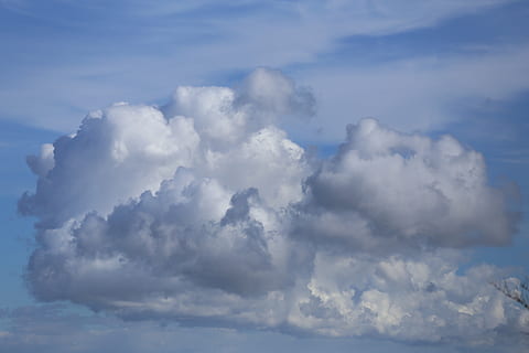 himmel, núvol, cel, núvols de tempesta, trons, núvol - cel, bellesa a la natura, escenics - natura, cap gent, fons, naturalesa, blau, cloudscape, a l'aire lliure, dia, cel dramàtic, tranquil·litat, Color blanc, medi ambient, vent, atmosfera, meteorologia, suavitat, 5K, CC0, domini públic, lliure de regalies