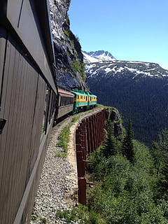 alaska, bjerg, tog, spore, transportmidler, transportere, jernbane, transit, offentlig, station, spor, rejse, platform, lokomotiv, plante, jernbanetransport, natur, bygget struktur, dag, tog - køretøj, himmel, arkitektur, træ, offentlig transport, skønhed i naturen, transportform, scenics - natur, bjergkæde, ingen mennesker, ikke-urbane scene, udendørs, 1080P, CC0, offentligt domæne, royaltyfrie