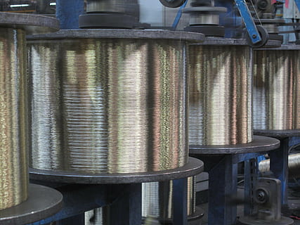 workshop, factory, wire, coil, meta, coils, industry, steel, equipment, metal, spool, machinery, business, no people, manufacturing equipment, indoors, technology, manufacturing, machine part, close-up, transportation, day, pattern, business finance and industry, alloy, industrial equipment, metal industry, silver colored, 2K, CC0, public domain, royalty free