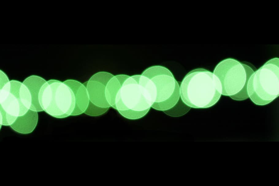 bokeh, hijau, cahaya, diterangi, tidak fokus, latar belakang hitam, abstrak, gerakan kabur, bersinar, neon, peralatan penerangan, warna hijau, gerakan, malam, fenomena cahaya - alami, terang, latar belakang, warna cerah, tidak ada orang, futuristik, proyeksi, warna hitam, bentuk, terang benderang, efek bertekstur, 5K