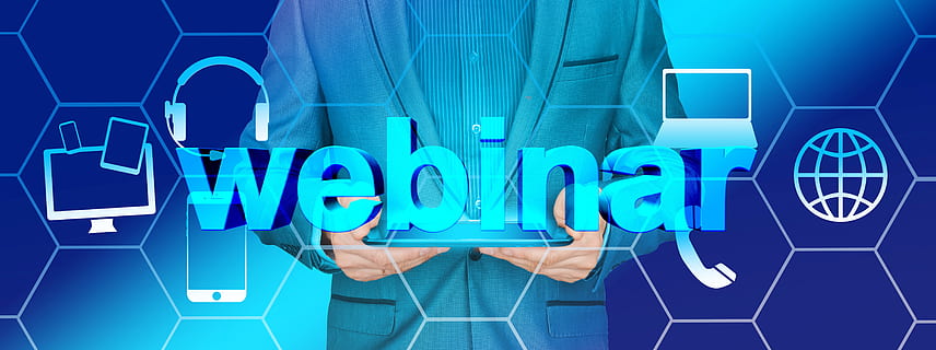 internetinis seminaras, seminaras, švietimas, mokymas, mokytis, verslininkas, vyras, kostiumas, interaktyvus, sąveika, komunikacijos, paskaita, paklausti, diskusija, technologijos, belaidžio ryšio technologija, ryšį, internetas, žmogaus kūno dalis, kompiuterinis tinklas, žmogaus ranka, ekranas, mėlyna, kompiuteris, ranka, liečiamas ekranas, suaugusiųjų, vienas asmuo, naudojant kompiuterį, kūno dalis, verslą, vyrai, Kompiuterio monitorius, kibernetinėje erdvėje, pasauliniai ryšiai, pirštu, žmogaus galūnės, žmogaus rankos, skaitmeninis kompozitas, 8K, CC0, Viešasis domenas, nemokamai