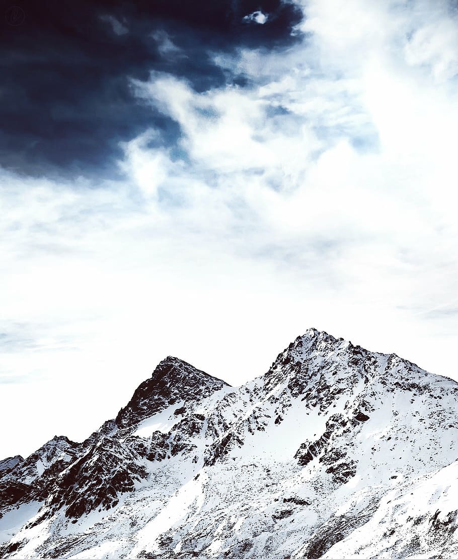 nevat, muntanya, ennuvolat, cel, foto, ple, neu, naturalesa, paisatge, muntanyes, pendent, cim, pics, núvols, blanc, blau, majestuós, Serra, cim de muntanya, hivern, temperatura de fred, núvol - cel, cloudscape, muntanya nevada, escenics - natura, bellesa a la natura, tranquil·litat, escena tranquil·la, medi ambient, Color blanc, escena no urbana, cap gent, dia, cobertura, a l'aire lliure, formació, 2K