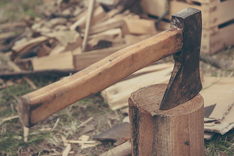 Preto, Castanho, de madeira, lidar com, Machado, madeira, árvore, ao ar livre, cortar, ferramenta, trabalhos, homem, floresta, poder, rural, Forte, lenhador, afiado, natural, verão, especializado, estilo, madeira - material, ferramenta de trabalho, velho, lenha, machadinha, indústria madeireira, equipamento, indústria, registro, trabalhando, ninguém, focar em primeiro plano, dia, fechar-se, ainda vida, metal, desmatamento, mão viu, 2K, CC0, domínio público, royalty free