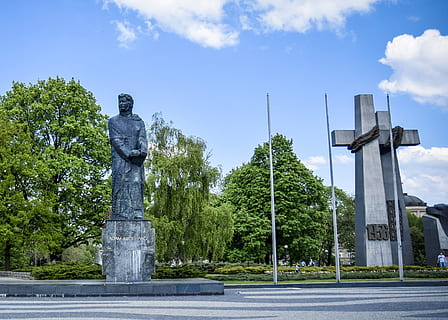 plein, Adam, mickiewicz, poznan, beeldhouwwerk, menselijke representatie, standbeeld, vertegenwoordiging, kunst en ambacht, fabriek, hemel, mannelijke gelijkenis, boom, natuur, dag, geen mensen, gedenkteken, wolk - lucht, architectuur, weg, creativiteit, vervoer, straat, vrouwelijke gelijkenis, buitenshuis, 1080P, CC0, publiek domein, royaltyvrij