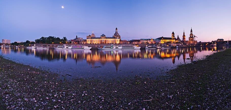 Dresda, città vecchia, architettura, abendstimmung, Frauenkirche, Elba, riflessione, acqua, esterno dell'edificio, cielo, struttura costruita, città, notte, crepuscolo, storia, destinazioni di viaggio, costruzione, illuminato, natura, il passato, paesaggio, viaggio, paesaggio urbano, nessuno, ponte - struttura fatta dall'uomo, all'aperto, 8K