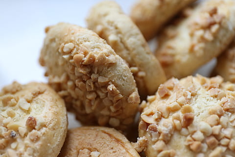 cookie s arašídy, dim sum, sušenka, suchar, Lahodné, arašíd, chuť, život, gurmán, jídlo, cookies, festival, materiál, dar, Svačina, detail, svěžest, nikdo, jídlo a pití, pečený, uvnitř, stálý život, sladké jídlo, připraven jíst, požitek, zaměřit se na popředí, selektivní zaměření, Zdravé stravování, blahobyt, velká skupina objektů, skupina objektů, sladký, snídaně, pokušení, 5K, CC0, veřejná doména, bez autorských práv