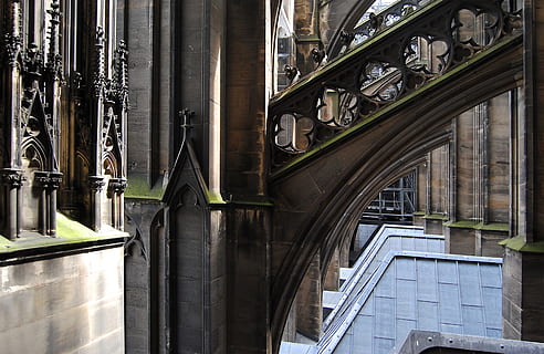 gotisk, cologne, dom, vindue, sidevindue, søjle, støttepiller, cologne katedral, arkitektur, milepæl, bygning, historisk, arkitektonisk stil, gotisk stil, gotisk arkitektur, gotiske bue, bygget struktur, kirke, arkitektur og bygninger, england, bygning udvendig, ingen mennesker, stål, indendørs, dag, forbindelse, bro - menneskeskabt struktur, bro, lav vinkel visning, metal, transportmidler, rækværk, udendørs, bue, fortiden, historie, by, jernbanebro, bue bro, 4K, CC0, offentligt domæne, royaltyfrie