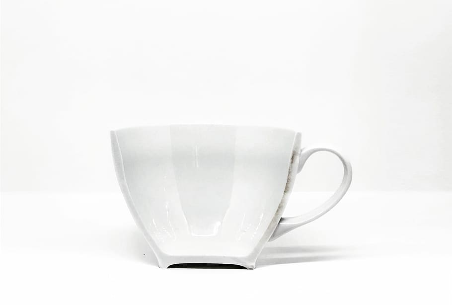 hvid keramisk krus, klart glas teacup, kop, hvid, afspejling, krus, halvt, drikke, mad og drikke, hvid baggrund, studio skud, forfriskning, indendørs, enkelt objekt, kopiere plads, hvid farve, varm drikke, skåret ud, kaffekop, ingen mennesker, kaffe - drikke, kaffe, te - varm drikke, enkelhed, te kop, porcelæn, glas, krukke - krukke, renhed, 1080P