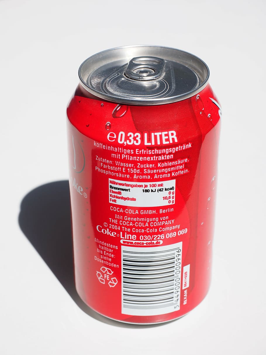 Caixa, dosi de cola, cola, beure, marca, erfrischungsgetränk, coca-cola, vermell, llauna, marques comercials, esquena, codi de barres, fons blanc, tir de l'estudi, pot beure, a l'interior, metall, primer pla, cap gent, contenidor, text, natura morta, menjar i beguda, guió occidental, alumini, sol objecte, refresc, tallar, d'un sol ús, 4K