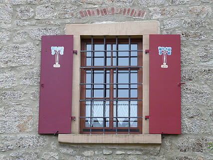 window, shutter, grid, grate, wood shop, klappladen, historically, history, red, purple, out of date, architecture, built structure, building exterior, building, no people, day, wall, wall - building feature, text, communication, protection, glass - material, security, safety, closed, outdoors, house, entrance, window frame, 2K, CC0, public domain, royalty free