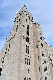 arkitektur, tårn, facade, bygning, gamle bygning, hvide, bahia blanca, kirke, bygning udvendig, bygget struktur, himmel, lav vinkel visning, fortiden, historie, ingen mennesker, dag, natur, sted for tilbedelse, tro, religion, rejsemål, spiritualitet, udendørs, sky - himmel, høj - høj, 5K, CC0, offentligt domæne, royaltyfrie