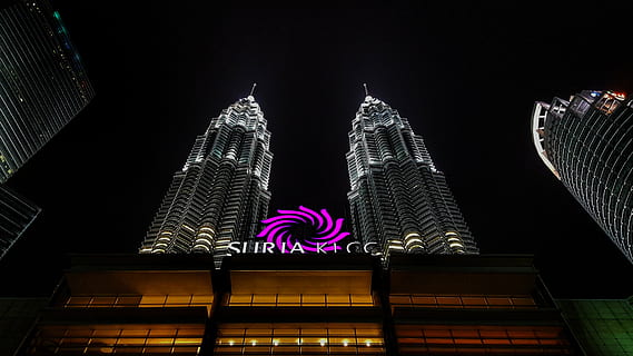 KLCC, bygning, ikonisk, bybilledet, malaysia, arkitektur, kuala, lumpur, forretning, milepæl, landskab, nat, lav vinkel visning, bygget struktur, ingen mennesker, bygning udvendig, belyst, udendørs, himmel, tæt på, by, skyskraber, kontorbygning udvendig, natur, rejsemål, høj - høj, belysningsudstyr, tårn, moderne, finansdistrikt, 4K, CC0, offentligt domæne, royaltyfrie