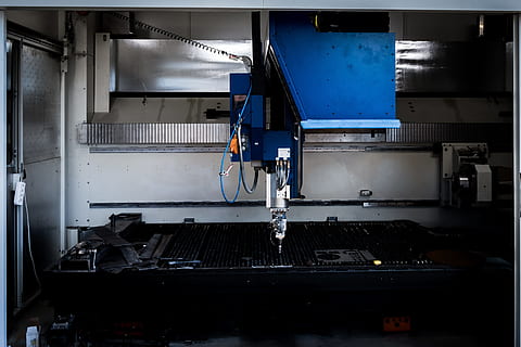 Laser-, Schneiden, Maschine, Plasma, Technologie, Kielce, Polytechnische Universität welche, Gebäude, die Architektur, Bau und Konstruktion, Bürogebäude, Wissenschaft, Bildung, Industrie, Maschinen, Fabrik, Ausrüstung, Metall, Geschäft, drinnen, Herstellungsausrüstung, keine Leute, Maschinenteil, industrielle Ausrüstung, Besetzung, Industriegebäude, Herstellung, Bewegung, Werkstatt, Steuerung, Metallindustrie, Fließband, Lebensmittelverarbeitungsbetrieb, 2K, CC0, gemeinfrei, lizenzfrei