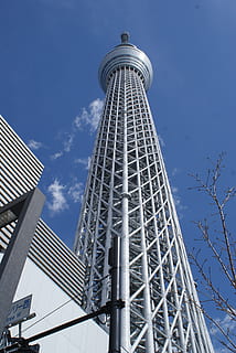 tower, tokyo, skytree, view, construction, construction art, architecture, glass, sky, modern, building, city, skyscraper, viewpoint, vision, metal, japan, built structure, low angle view, building exterior, tall - high, nature, no people, tourism, day, travel, travel destinations, blue, technology, outdoors, office building exterior, global communications, spire, 4K, CC0, public domain, royalty free
