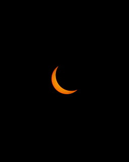 lluna creixent, lluna creixent de color taronja, Eclipsi solar, eclipsi, fons de pantalla, fons de pantalla Android, fons de Android, bloquejar el fons de la pantalla, sol, cel, fosc, lluna, mtch bwsr, mitchell bowser, 18-135 mm, creació, bonic, espai, astronomia, bellesa a la natura, nit, fenomen natural, escenics - natura, còpia espai, creixent, tranquil·litat, cap gent, naturalesa, escena tranquil·la, vista d’angle baix, majestuós, idíl·lic, a l'aire lliure, Lluna planetària, espai i astronomia, 1080P, CC0, domini públic, lliure de regalies