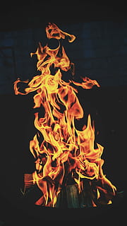 foto, pozzo del fuoco, fotografia a fuoco, falò, fuoco, ardente, fiamma, arancia, buio, calore - temperatura, fuoco - fenomeno naturale, notte, movimento, colore arancione, legna, natura, nessuno, raggiante, avvicinamento, ceppo, lunga esposizione, legno - materiale, legna da ardere, evento, all'aperto, fuoco di bivacco, sfondo nero, 2K, CC0, dominio pubblico, privo di copyright