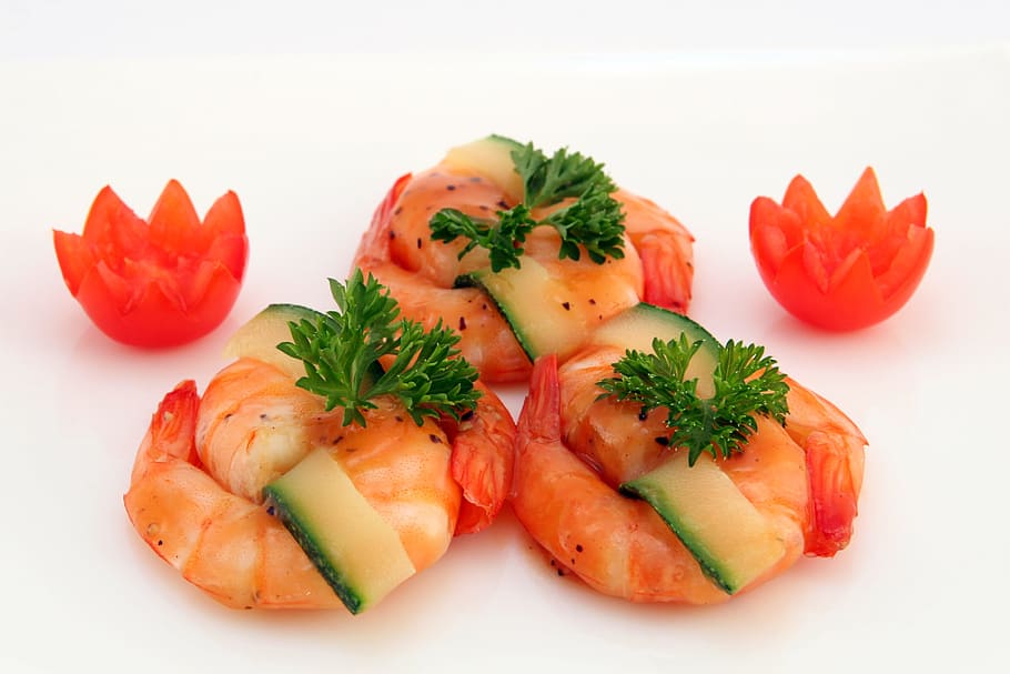gambes, plat d'api, gana, rostit, calories, restauració, cel·lulitis, xinès, colesterol, cuit, cuina, còpia espai, culinari, deliciós, dieta, menjar, decorar, bo, gourmet, saludable, aïllat, japonès, rei, pèrdua, macro, natural, nutritiu, nutrició, llagostins, proteïna, restaurant, mar, marisc, DOF baix, prim, aprimament, entrant, sushi, tigre, tomàquet, verdures, pes, blanc, menjar i beguda, alimentació saludable, vegetals, frescor, benestar, fruita, herba, vermell, grup d'objectes, cap gent, julivert, tall, llest per menjar, placa, planta, luxe, berenar, sopar, menjar vegetarià, 2K