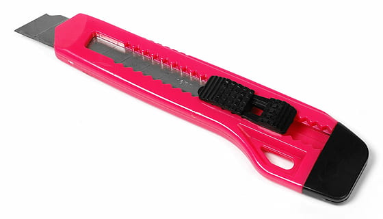 pink, black, utility cutter, white, top, box cutter, knife, sharp, tool, cutter, metal, cut, red, cut out, white background, equipment, single object, technology, computer, no people, close-up, computer equipment, work tool, man made, communication, connection, man made object, black color, cable, indoors, computer part, working, global communications, close to, personal accessory, electrical equipment, 2K, CC0, public domain, royalty free