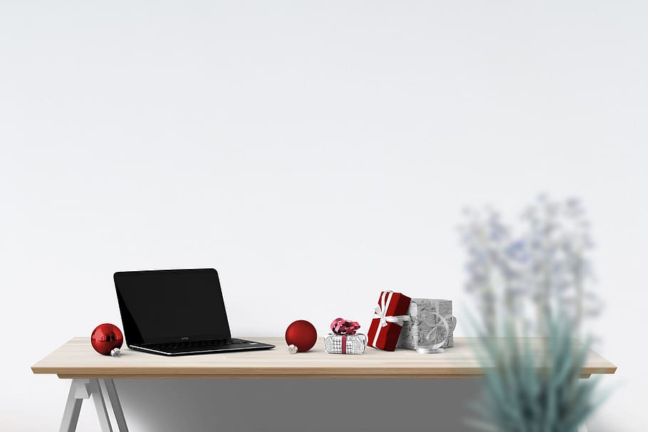 nero, il computer portatile, superiore, tavolo, manifesto, parete, modello, interno, telaio, finto, galleria, tela, realistico, tecnologia, tecnologia wireless, computer, copia spazio, comunicazione, connessione, mobilia, in casa, nessuno, scrivania, girato in studio, rosso, natura morta, ufficio, attività commerciale, gruppo di oggetti, forniture per ufficio, sfondo bianco, piccolo gruppo di oggetti, 5K