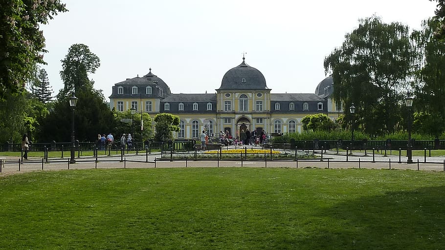 castell, bonn, parc, arquitectura, exterior de l'edifici, planta, estructura construïda, arbre, naturalesa, herba, cel, cúpula, dia, edifici, destinacions de viatge, persones incidentals, religió, viatjar, ciutat, lloc de culte, cel clar, color verd, gespa, a l'aire lliure, govern, 1080P