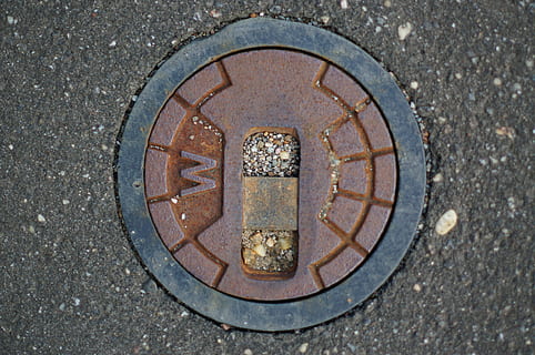 Hydrant, Road, Asphalt, street, sewage, high angle view, sewer, manhole, no people, transportation, shape, city, geometric shape, circle, day, lid, directly above, metal, close-up, outdoors, pattern, wheel, 4K, CC0, public domain, royalty free