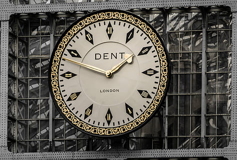 clock, large, time, minute, watch, hour, dial, chronometer, timepiece, circle, ticker, clockface, ticking, office, timing, alarm, white, person, young, girl, landmark, big, hand, face, lying, morning, clock-face, pillow, relaxation, rest, sleep, studio, tired, waking, london, number, no people, geometric shape, shape, close-up, clock face, accuracy, wall - building feature, instrument of time, minute hand, communication, text, roman, day, clock hand, built structure, architecture, wall clock, 2K, CC0, public domain, royalty free