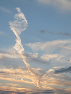 Sky, Cloud, Spiral, Clouds, cloud spiral, cloud agitator, clouds form, farbenspiel, cloud figure, blue, white, nature, heavenly, sky blue, cloud - sky, sky only, vapor trail, scenics, beauty in nature, low angle view, scenics - nature, no people, tranquility, tranquil scene, outdoors, day, idyllic, backgrounds, full frame, white color, sunset, air vehicle, cloudscape, meteorology, 4K, CC0, public domain, royalty free