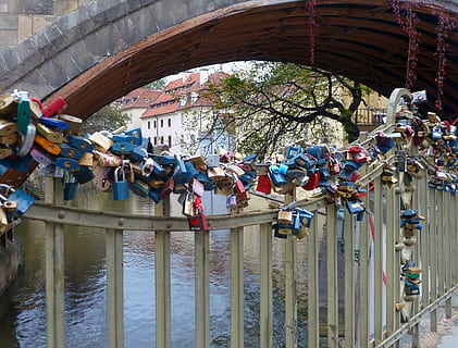 bridge, lock, locks, clasps, love, padlock, large group of people, crowd, architecture, group of people, built structure, day, real people, men, women, protection, security, city, nature, railing, water, building exterior, safety, umbrella, adult, outdoors, rain, 2K, CC0, public domain, royalty free