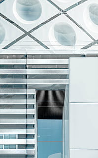 sans titre, non ouvert, clair, verre, unique, porte, journée, temps, architecture, bâtiment, conception, Infrastructure, personne, La technologie, à l'intérieur, fermer, cyberespace, modèle, plein cadre, arrière-plans, nature morte, Les données, nombre, l'Internet, lien, équipement informatique, table, la communication, empiler, verre - matériel, 5K, CC0, domaine public, libre de droits