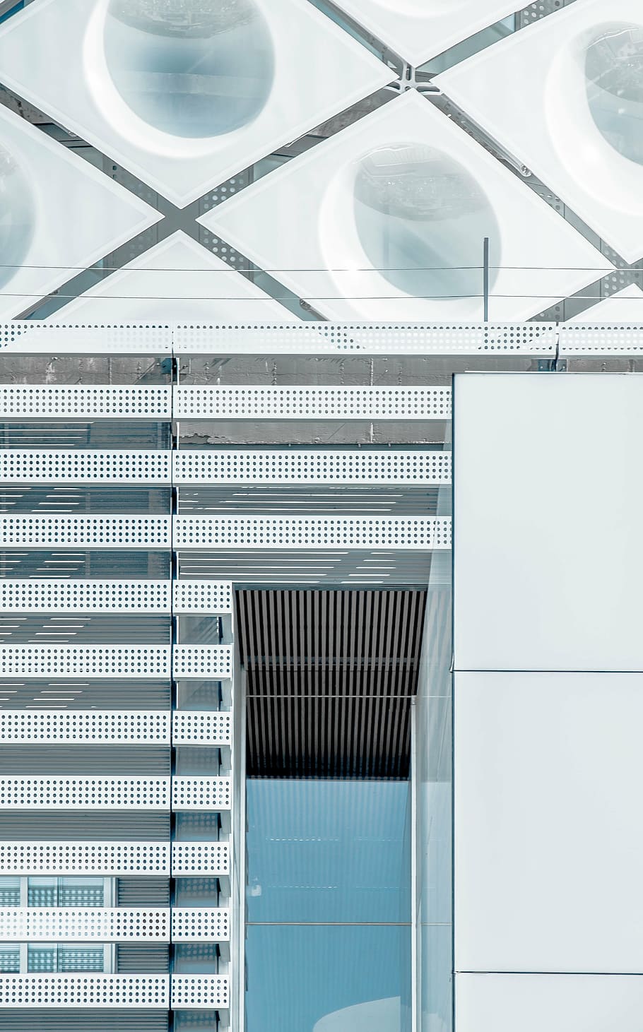 sans titre, non ouvert, clair, verre, unique, porte, journée, temps, architecture, bâtiment, conception, Infrastructure, personne, La technologie, à l'intérieur, fermer, cyberespace, modèle, plein cadre, arrière-plans, nature morte, Les données, nombre, l'Internet, lien, équipement informatique, table, la communication, empiler, verre - matériel, 5K