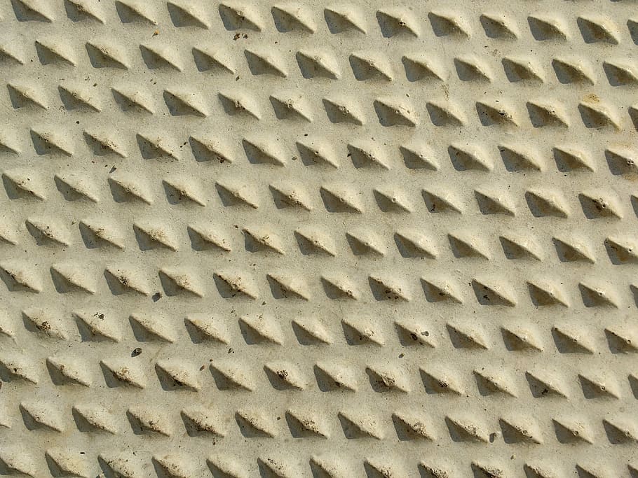 concret, estructura, regularment, patró, textura, fons, marc complet, cap gent, repetició, primer pla, disseny, forma, art i artesania, dia, resum, a l'interior, Color blanc, vista d’angle alt, gris, forma de triangle, en fila, creativitat, 4K