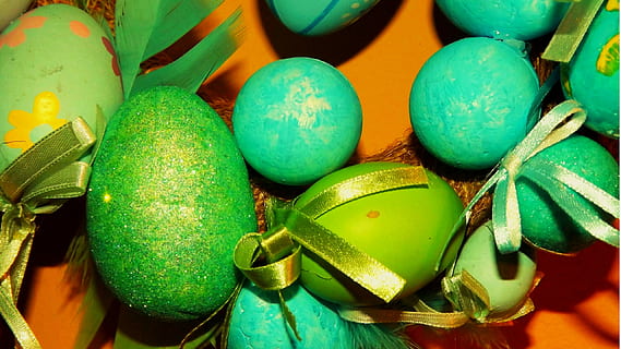 color, eggs, easter, easter eggs, easter symbol, decoration, green color, food, food and drink, close-up, no people, fruit, healthy eating, still life, large group of objects, freshness, high angle view, day, full frame, abundance, wellbeing, sweet food, indoors, multi colored, backgrounds, temptation, 2K, CC0, public domain, royalty free
