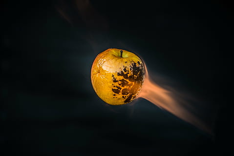 yellow, apple, black, background, close, photo, burned, still, items, things, fiery, fire, flame, torched, heat, no people, black background, space, close-up, planet earth, galaxy, astronomy, outdoors, day, single object, food and drink, studio shot, healthy eating, food, fruit, indoors, orange color, wellbeing, nature, dark, copy space, illuminated, citrus fruit, celebration, 5K, CC0, public domain, royalty free