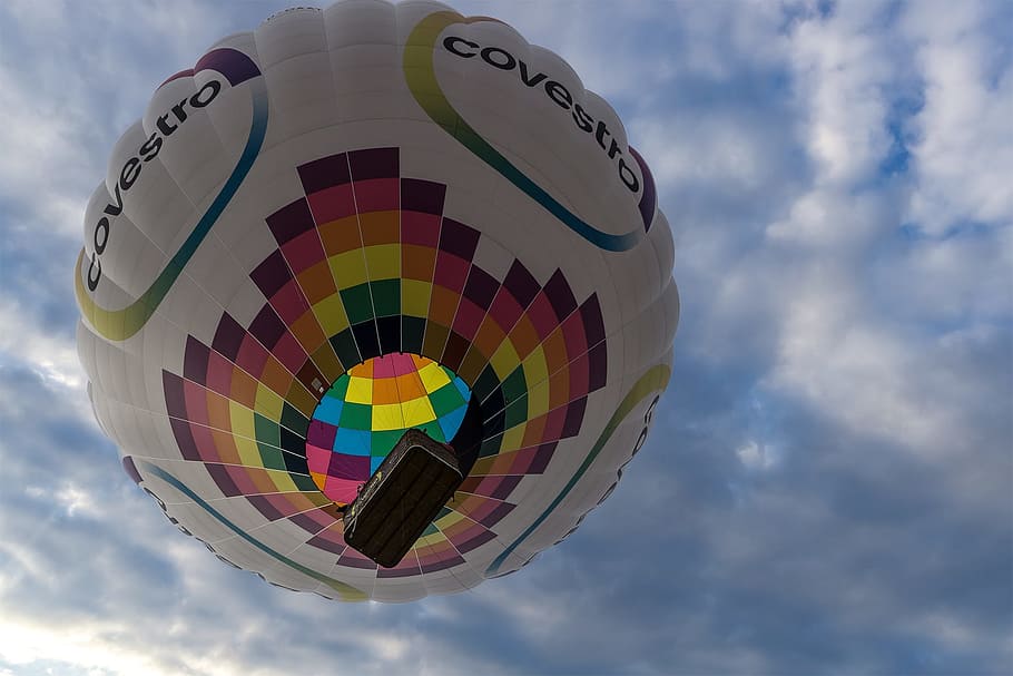 nebe, balón, Ó, létat, horkovzdušný balón, plovák, vícebarevné, mrak - nebe, leteckého vozidla, přeprava, Příroda, létající, střední vzduch, košík, způsob dopravy, nízký úhel pohledu, den, cestovat, dobrodružství, balónový festival, venku, vzor, kontejner, 1080P