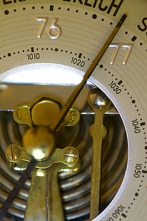hygrometer, hygrometre, pointer, vægt, betale, mekanik, FEINMECHANIK, ingen mennesker, nummer, tæt på, indendørs, knop, musik, teknologi, kontrollere, udstyr, meddelelse, stilleben, enkelt objekt, metal, musikinstrument, tid, urskive, fuld ramme, selektiv fokusering, antik, 5K, CC0, offentligt domæne, royaltyfrie