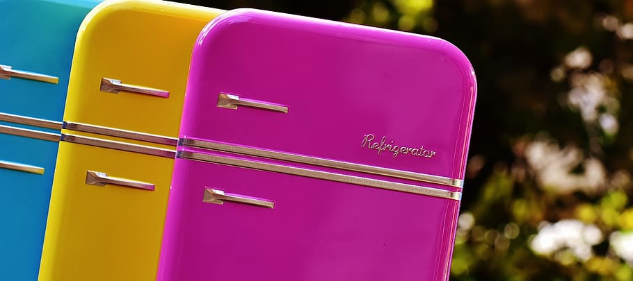 refrigeradors, llaunes, pots de caramels, blau, groc, rosa, emmagatzematge, llauna, pot de galetes, full, color, plata, nevera, cap gent, color rosa, arxivador, negocis, primer pla, porpra, centrar-se en primer pla, multicolor, contenidor, etiqueta, a l'aire lliure, oficina, dossier, estiu, text, carta, arxiu, 2K