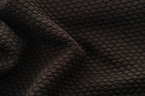 tèxtil marró, teixit, tèxtil, textura, macro, detall, ningú, horitzontal, disseny, patró, patró abstracte, suavitat, llana, còpia espai, fons, resum, enfocament selectiu, imatge en color, cotó, kazakh, primer pla, cap gent, marró, estudi, producció, roba, marc complet, pell d’animals, rèptil, escala d’animals, a l'interior, animal, part del cos dels animals, temes d'animals, un animal, cuir, primer pla extrem, vertebrats, part del cos, 8K, CC0, domini públic, lliure de regalies