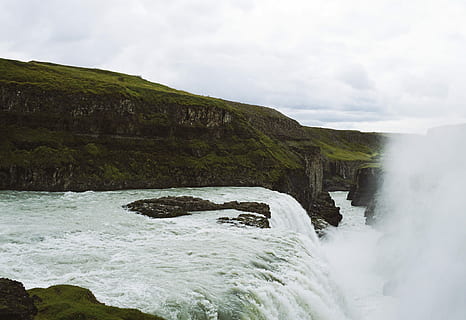 powerfull, vandfald, bjerge, dagtimerne, vand, flod, spray, plaske, scenics - natur, sky - himmel, skønhed i naturen, bevægelse, natur, miljø, solid, jord, sport, klippe, rock-objekt, himmel, ingen mennesker, hav, flydende vand, udendørs, magt i naturen, flyder, 4K, CC0, offentligt domæne, royaltyfrie