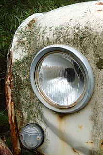 Leuchtturm, Auto, alt, rostig, Renault 4, Licht, Jahrgang, Metall, Nahansicht, Scheinwerfer, Transportmittel, Kraftfahrzeug, Landfahrzeug, Tag, Transport, keine Leute, obsolet, verlassen, schmutzig, Natur, Schmutz, Oldtimer, Retro-Stil, stehlen, Legierung, 4K, CC0, gemeinfrei, lizenzfrei