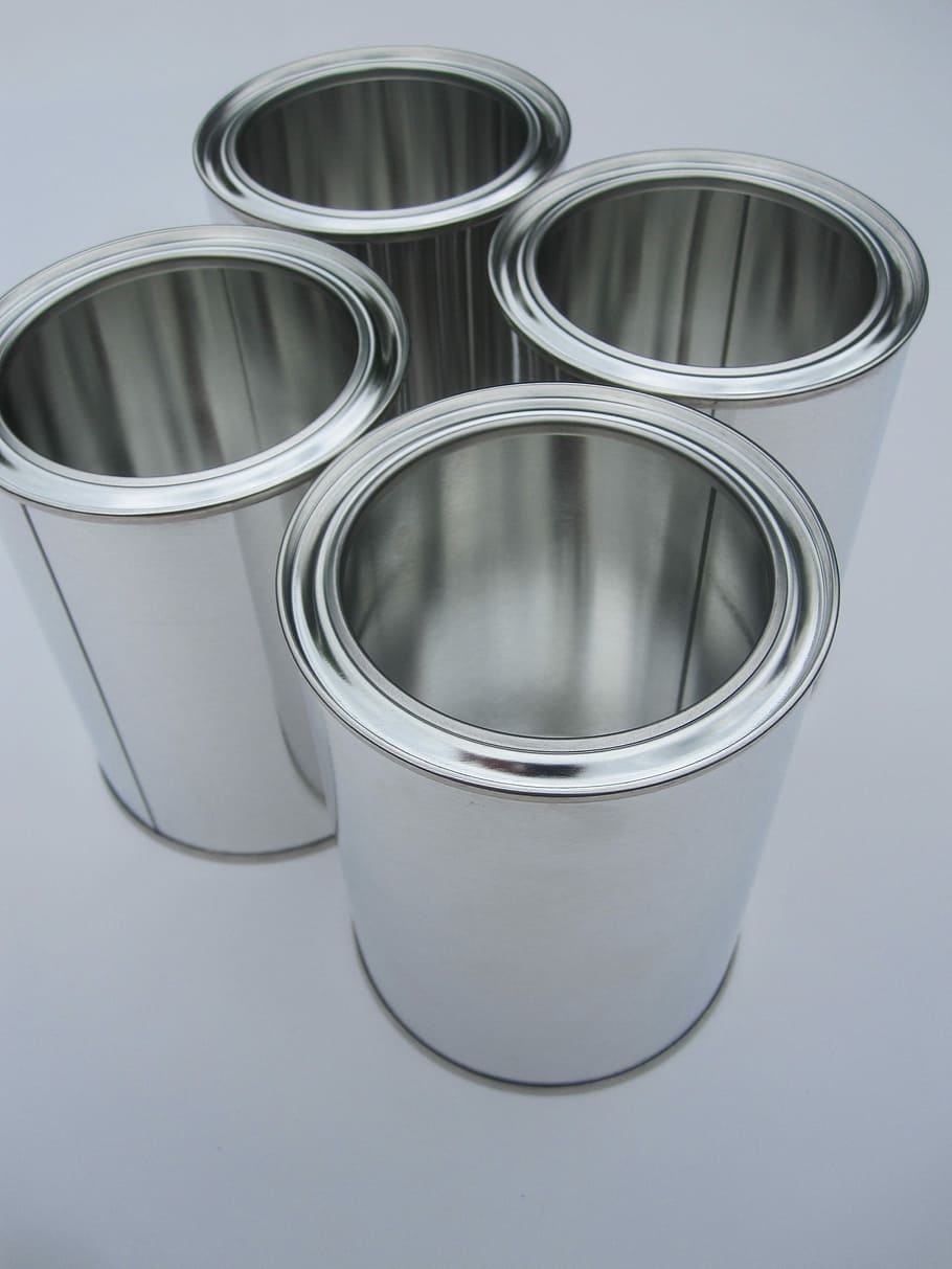 mirada, llauna, fila, full, blanc, metall, blanc, metall, paper, contenidor, llaunes, plata, fons, ombra, regal, llum, botiga, tancament, omplir, files, imatge, color plata, alumini, plata - metall, tir de l'estudi, natura morta, a l'interior, primer pla, cap gent, vista d’angle alt, vidre - material, taula, equipament per a la llar, fons blanc, grup d'objectes, transparent, menjar i beguda, estri de cuina, reflexió, forma, acer, aliatge, 4K