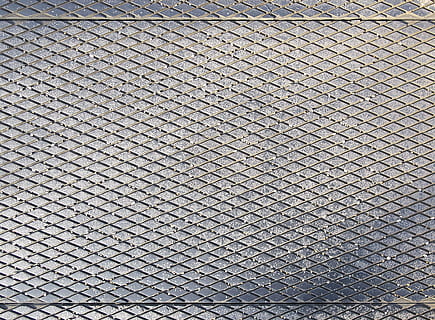 diamanter, struktur, topping, mønster, abstrakt, bakgrunnsbilde, bakgrunn, full ramme, strukturert, arkitektur, bygget struktur, ingen folk, metall, gjerde, design, kjettinggjerde, sikkerhet, dag, gjentakelse, grense, beskyttelse, veggbyggingsfunksjon, nærbilde, barriere, metallplater, stål, sølvfarget, legering, 2K, CC0, offentlig domene, opphavsrett gratis