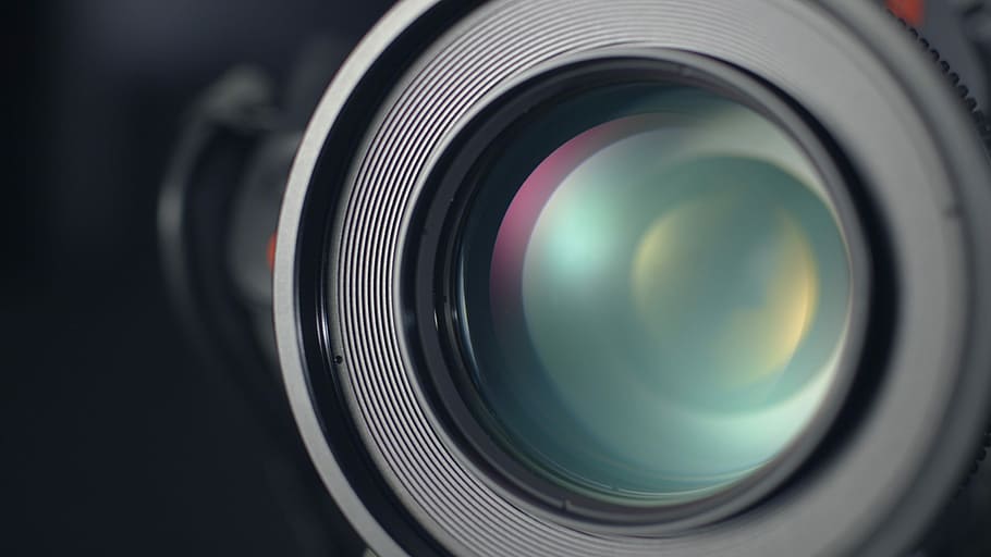 Klares Kameraobjektiv, Linse, Kamera, Ausrüstung, Reflexion, geringe schärfentiefe, Technologie, Kamera - Fotoausrüstung, Objektiv - optisches Instrument, Linse - Auge, Fotografie-Themen, extreme Nahaufnahme, Kreis, Nahansicht, Geometrische Figur, Makro, Fotoausrüstung, Kunst, Kultur und Unterhaltung, Digitalkamera, optisches Gerät, einzelnes Objekt, gestalten, Studioaufnahme, Glas - Material, keine Leute, Spiegelreflexkamera, Heimvideokamera, Video, elektrische Ausrüstung, 5K