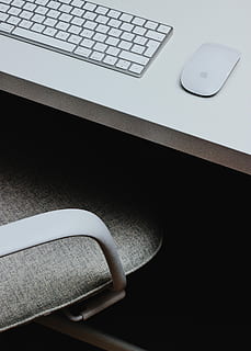 mouse-ul magic, tastatură magică, masa, măr mouse magic, tastatură, birou, muncă, șoarece, produs, interior, biroul de acasă, spațiu de lucru, mac tastatură, Scaun de birou, tehnologie, alb, comunicare, minim, calculator, echipamente de calcul, în interior, conexiune, laptop, mobila, tastatura, vedere în unghi mare, nici o persoana, tehnologia fără fir, ochelari, natură moartă, ochelari de vedere, mouse-ul computerului, absență, 4K, CC0, domeniu public, fără drepturi de autor