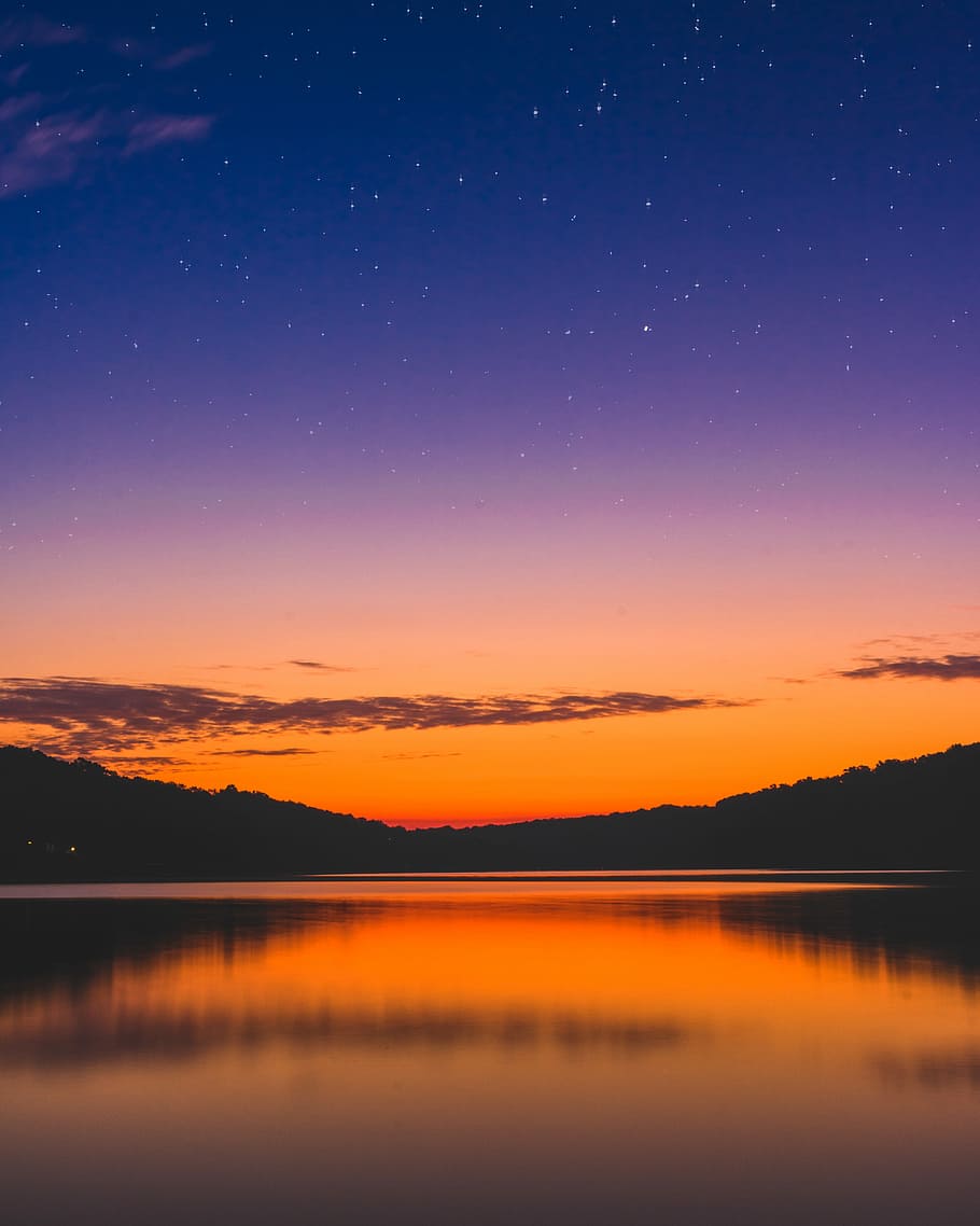 foto di silhouette, corpo, acqua, d'oro, ora, riflette, tramonto, Alba, arancia, riflessione, lago, cielo, bellezza nella natura, scenics - natura, scena tranquilla, la tranquillità, idilliaco, lungomare, notte, stella - spazio, natura, astronomia, nessuno, colore arancione, silhouette, spazio, 4K