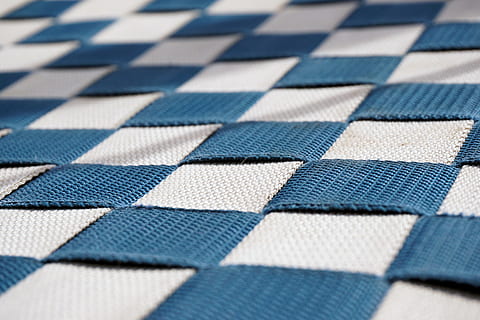 modello, schema di scacchi, blu, bianca, blu bianco, treccia, tessere, sfondo, sfondi, avvicinamento, nessuno, fotogramma intero, ripetizione, in casa, strutturato, forma, design, forma cubica, messa a fuoco selettiva, vista dall'alto, tessile, forma geometrica, giorno, girato in studio, di fila, forma quadrata, 4K, CC0, dominio pubblico, privo di copyright