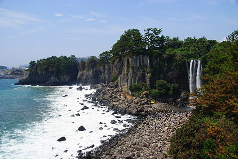 Klitschko, indipendentemente dal fatto, K, acqua, cielo, bellezza nella natura, pianta, terra, natura, albero, scenics - natura, mare, la tranquillità, roccia, scena tranquilla, roccia - oggetto, nessuno, solido, scena non urbana, spiaggia, giorno, formazione rocciosa, all'aperto, 4K, CC0, dominio pubblico, privo di copyright