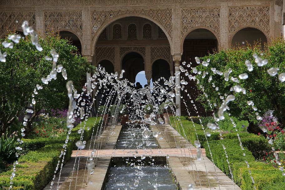 Font d'aigua, edifici, alhambra, andalusia, granada, aigua, pati, espanya, arquitectura, arc, estructura construïda, planta, Font, naturalesa, arbre, dia, exterior de l'edifici, cap gent, fumigació, moviment, el passat, història, escala, a l'aire lliure, jardí, vista d’angle baix, columna arquitectònica, 5K